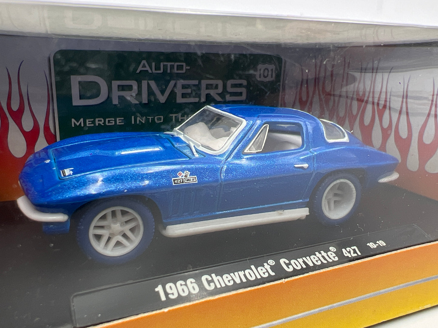 M2 Machines 10-19 Auto Drivers CHASE 1966 Chevrolet Corvette 427 Blue
