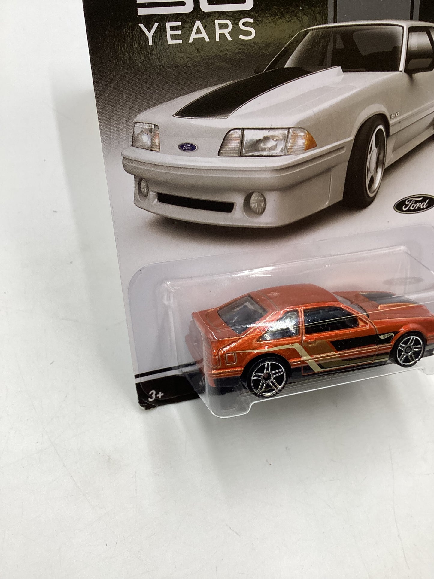 Hot Wheels 50 Years Mustang 4/8 92 Ford Mustang 155H