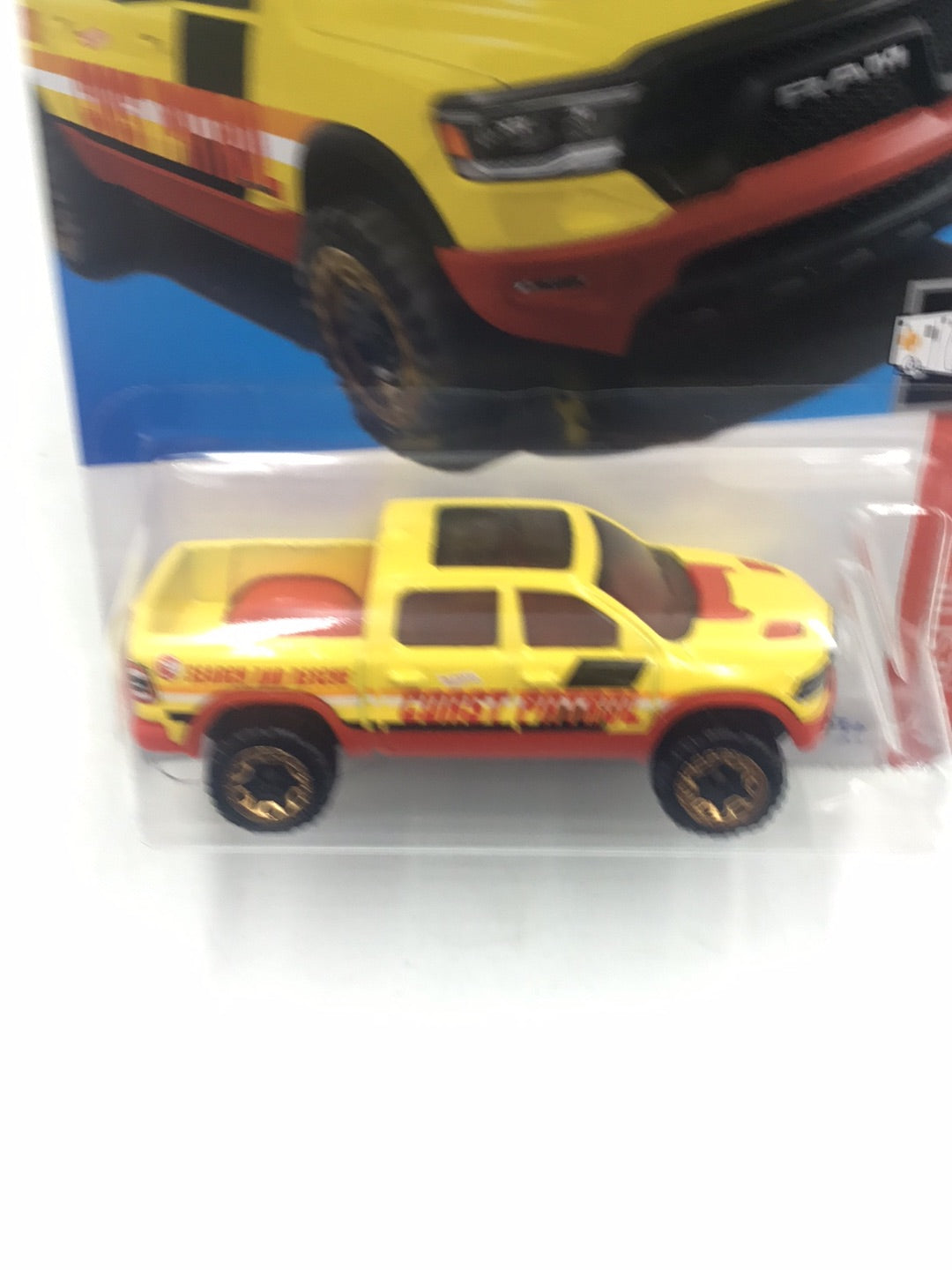 2023 hot wheels P case #238 2020 Ram 1500 Rebel Treasure Hunt cracked blister 277L