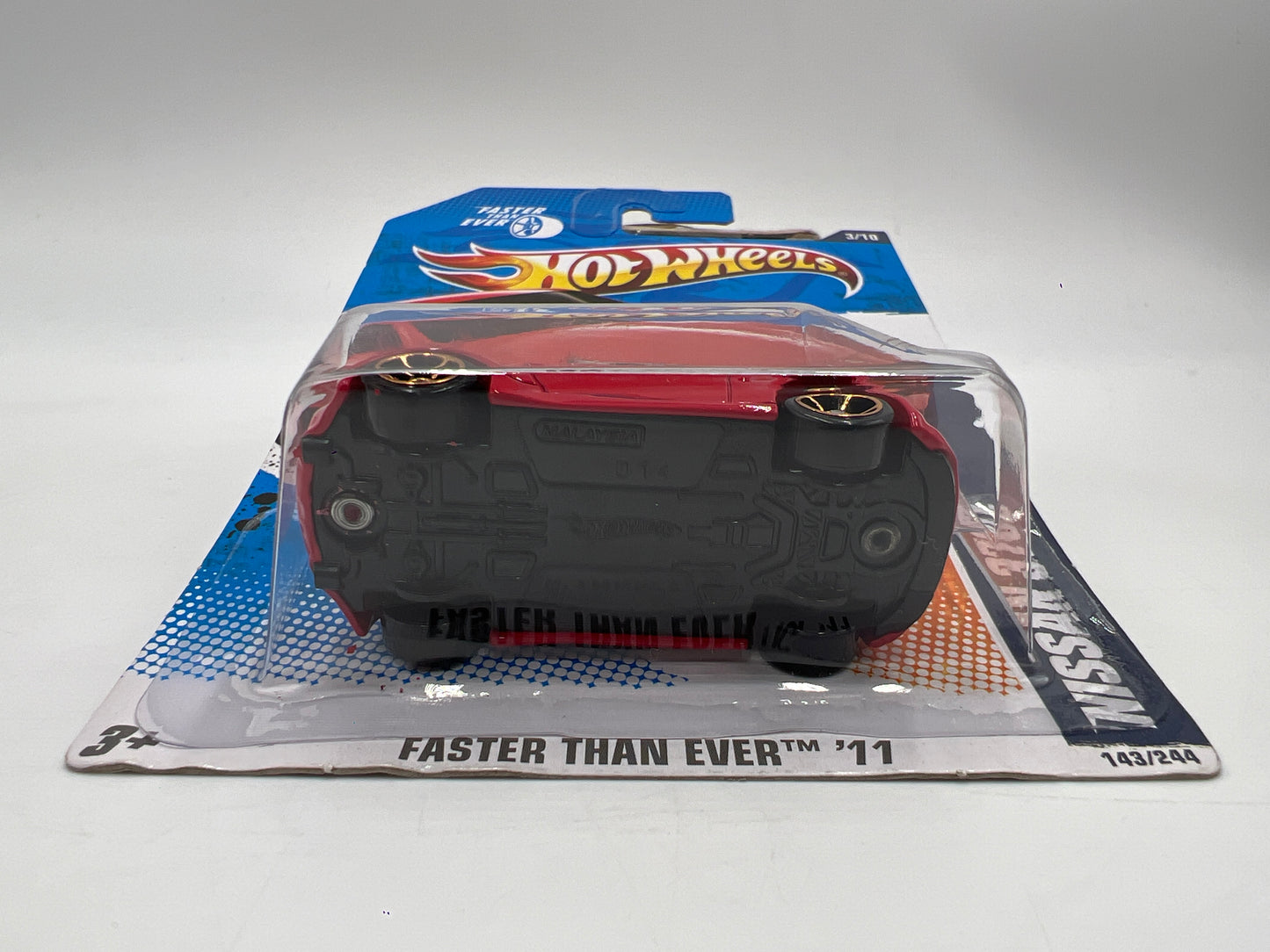 2011 Hot Wheels Faster Than Ever #143 Nissan 370Z Red W/Protector See Description