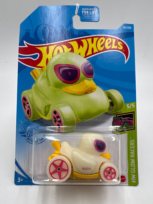 2021 Hot Wheels Glow Racers #111 Duck N Roll Glow In The Dark  123A