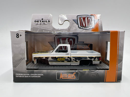M2 Machines Auto-Mods Accel 1976 GMC Sierra Grande White AM07