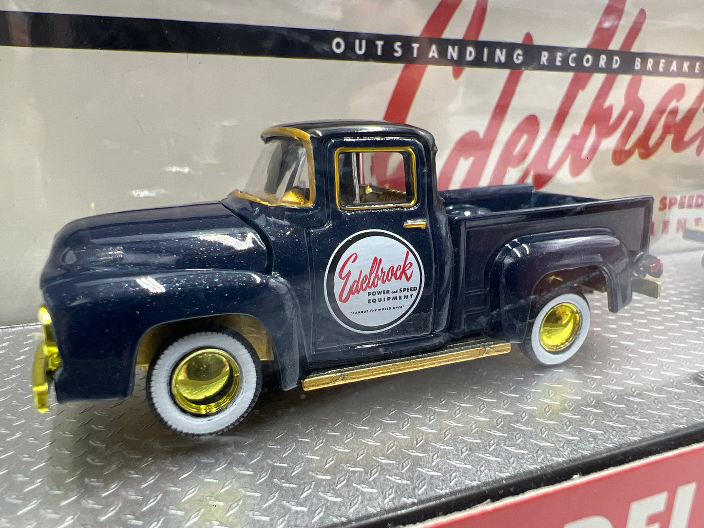 M2 Machines Auto Haulers CHASE Edelbrock 1956 Ford F-100 Truck & 1932 Ford Roadster R64