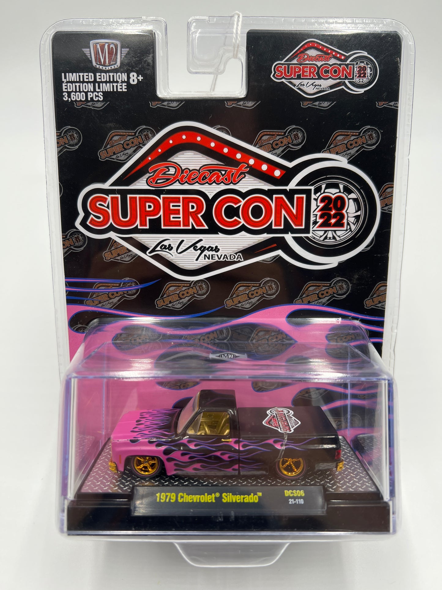 2022 M2 Machines Diecast Super Con Las Vegas DCS06 1979 Chevrolet Silverado 1/3600