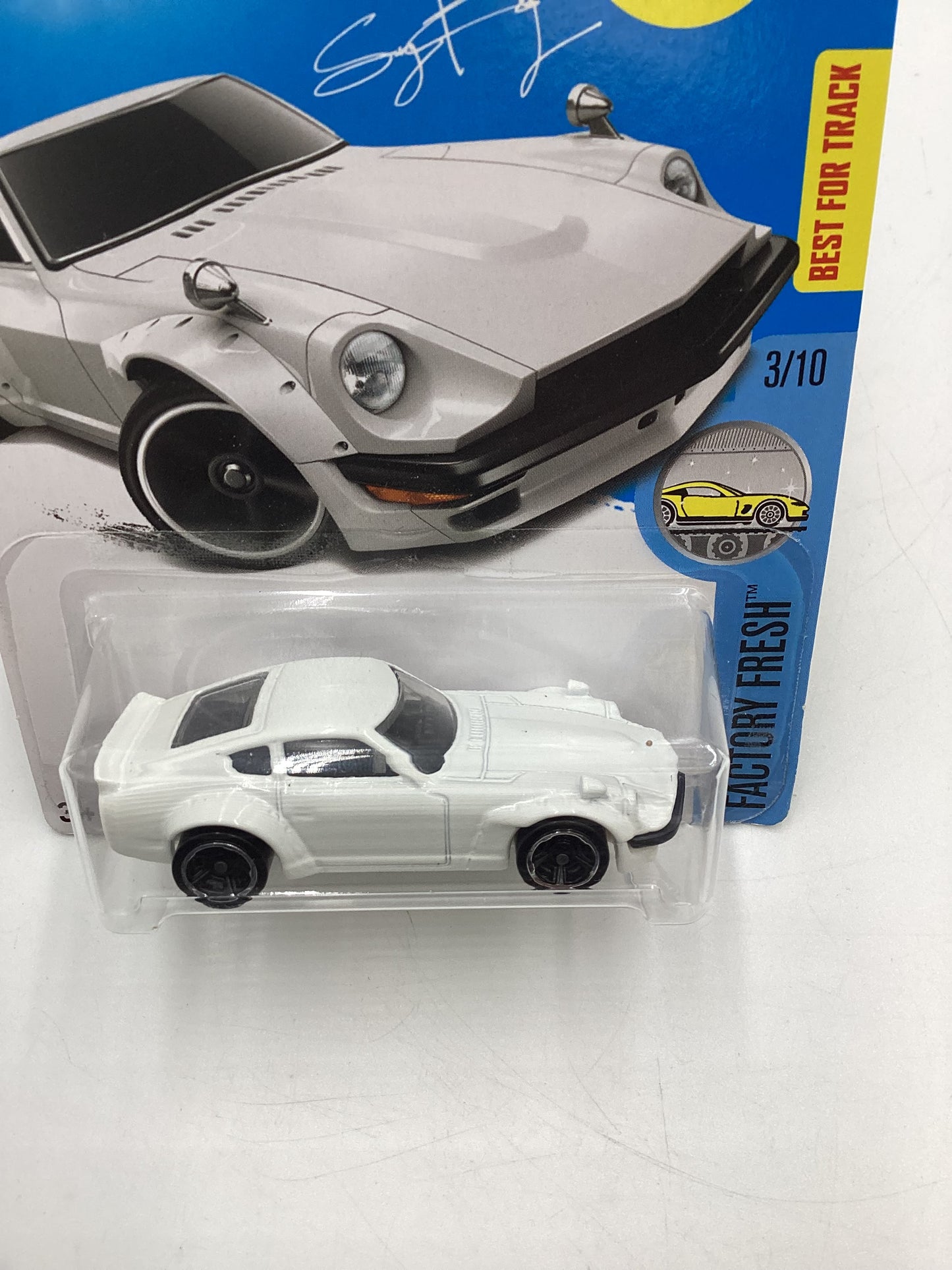 2017 Hot Wheels Factory Fresh #76 Custom Datsun 240Z White 88G