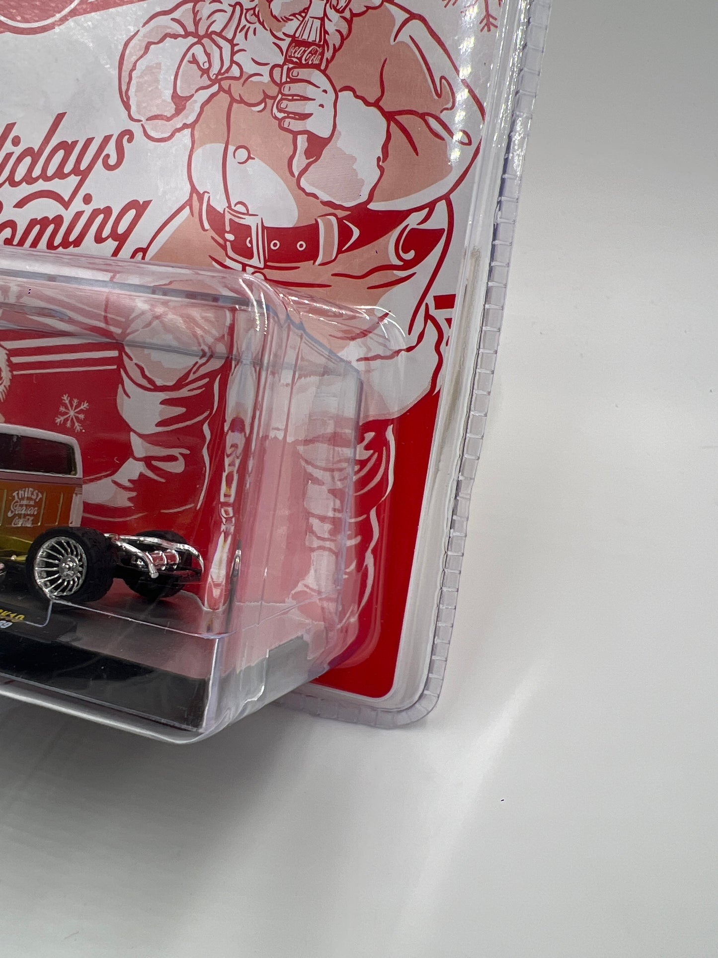 2025 M2 Machines Coca Cola Holidays 1976 GMC Sierra Grande 15 Custom Gold SK10 194B