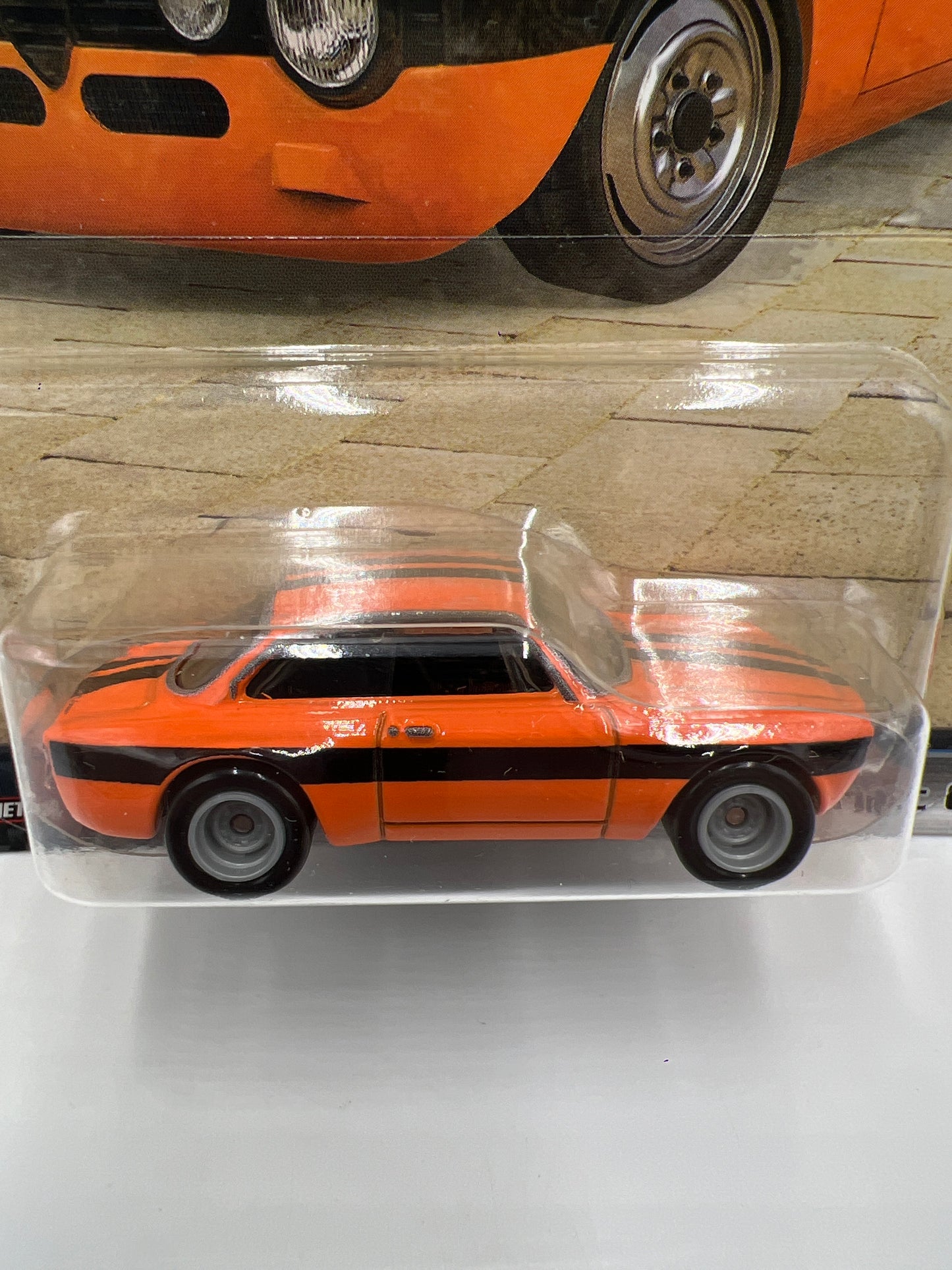 Hot Wheels Premium Fast & Furious #5 Alfa Romeo Giulia Sprint GTA Orange 246R