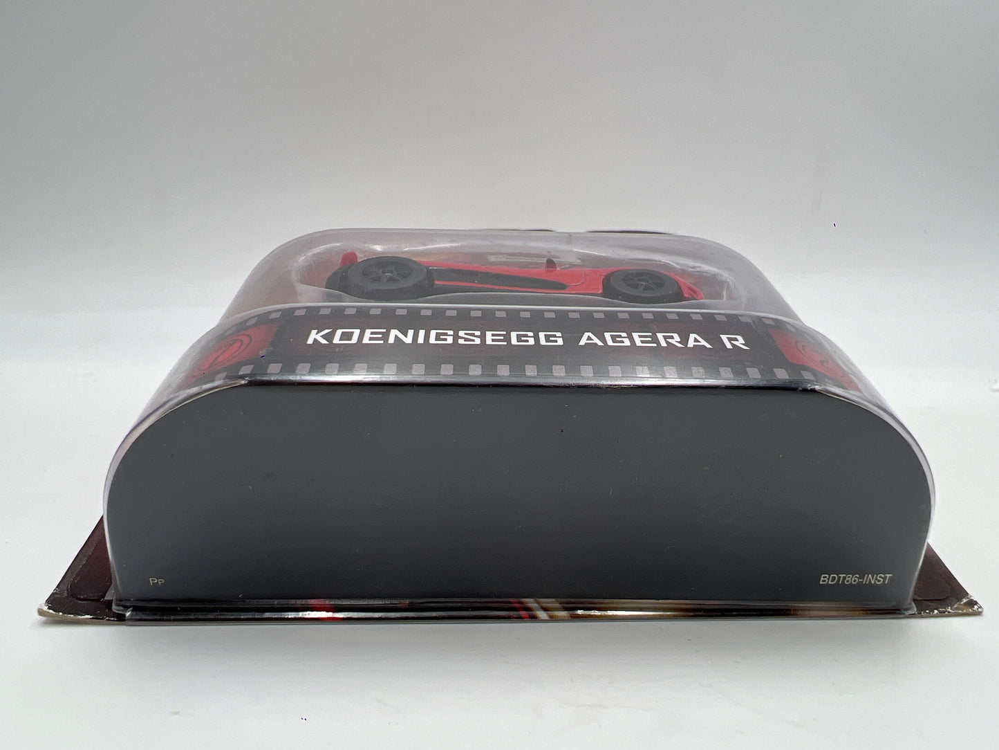 Hot Wheels Retro Entertainment Need For Speed Koenigsegg Agera R W/Protector