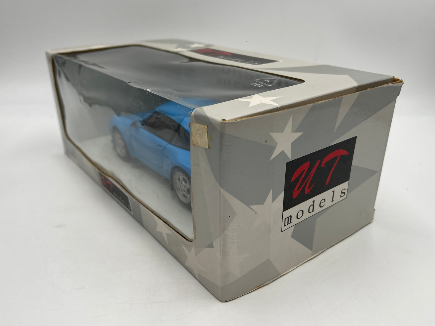UT Models 1/18 Scale Rare Color Porsche 911 Carrera RS 993 Riviera Blue W/Box VHTF Box Not Perfect