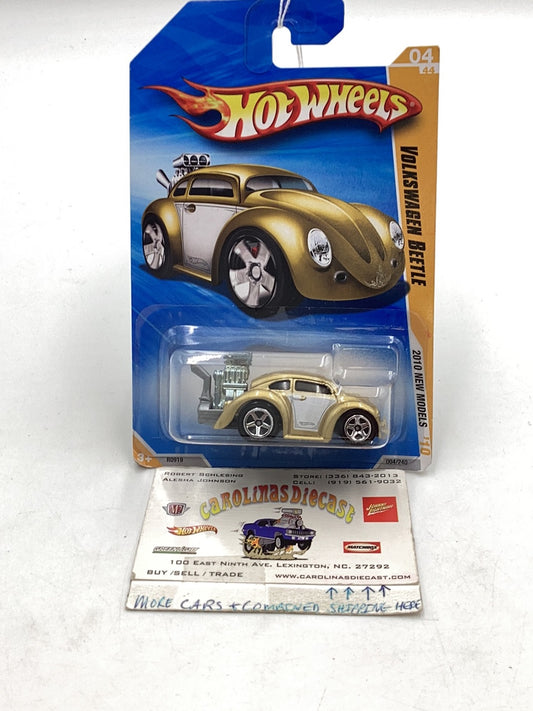 2010 Hot Wheels #4 Volkswagen beetle gold 92G