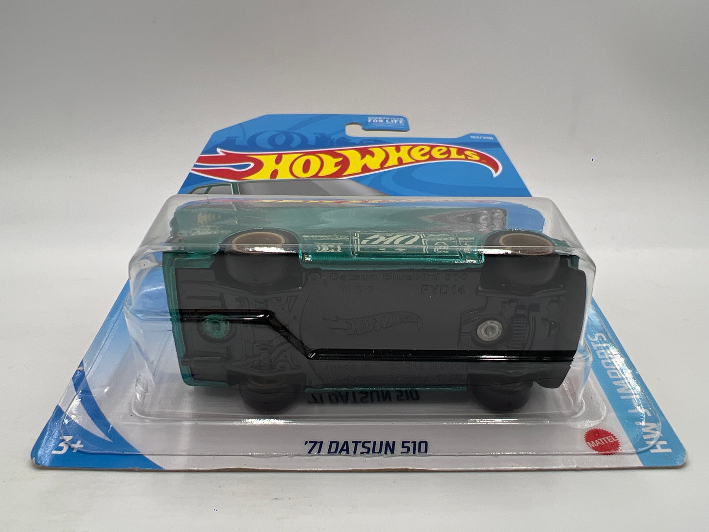 2021 Hot Wheels Super Treasure Hunt #162 71 Datsun 510 Green W/Protector Card Not Perfect