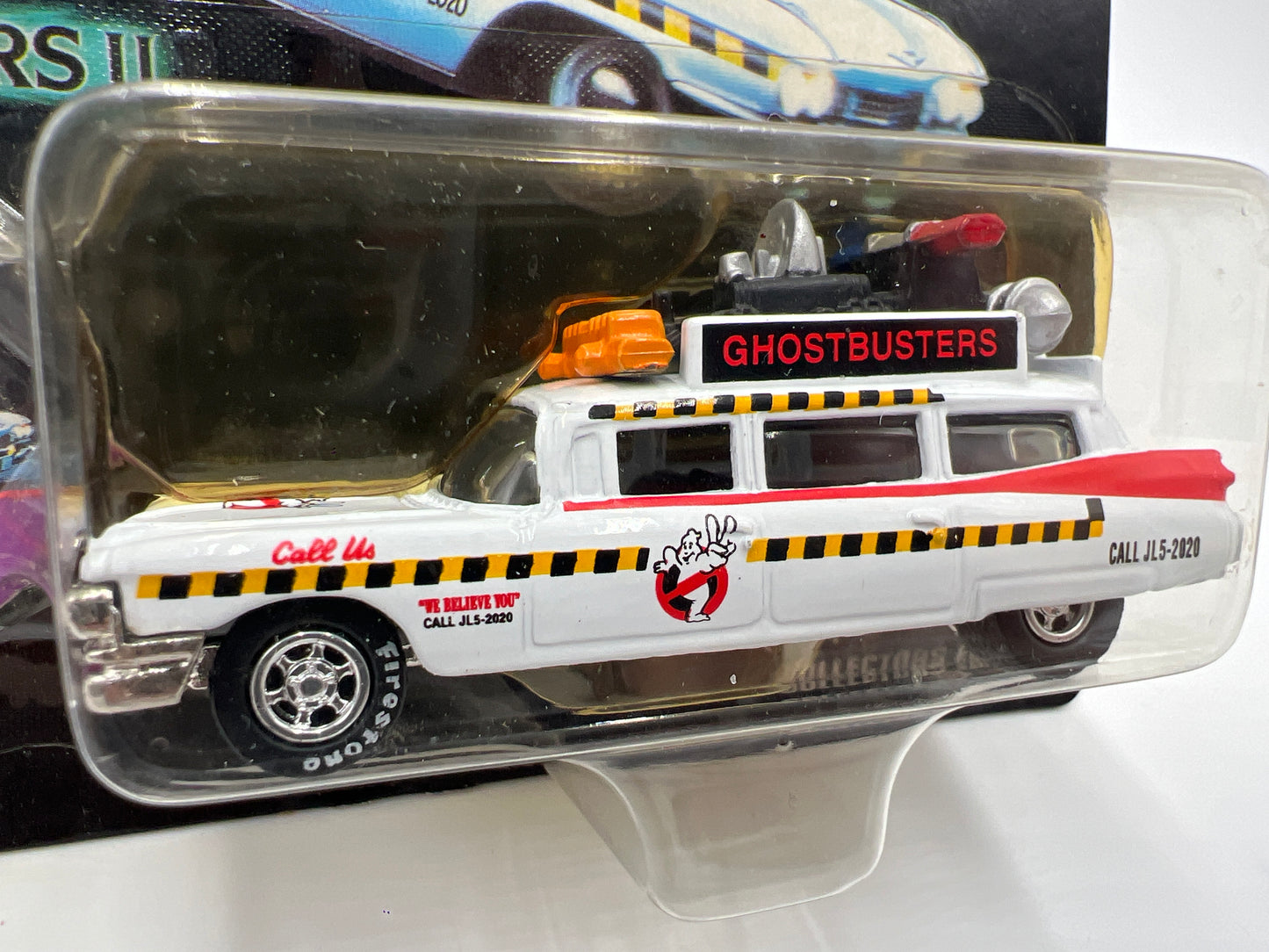 Johnny Lightning Frightning Lightnings Ghostbusters II Ecto 1A White 220A