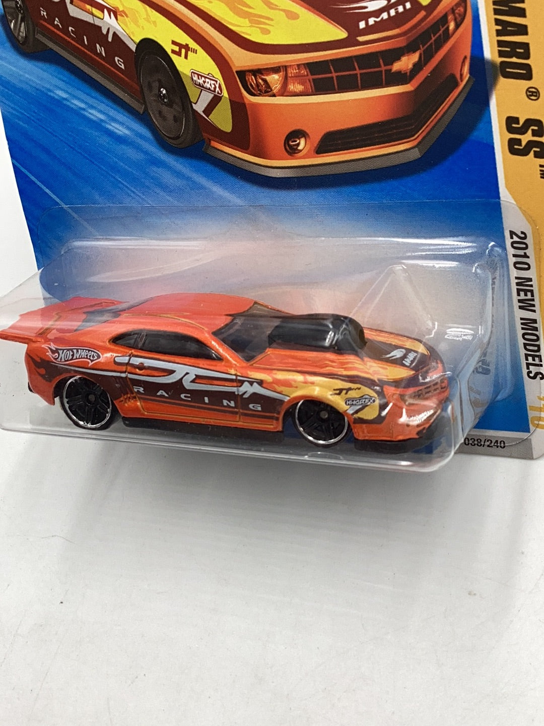 2010 Hot Wheels #38 Custom 10 Camaro SS new models orange