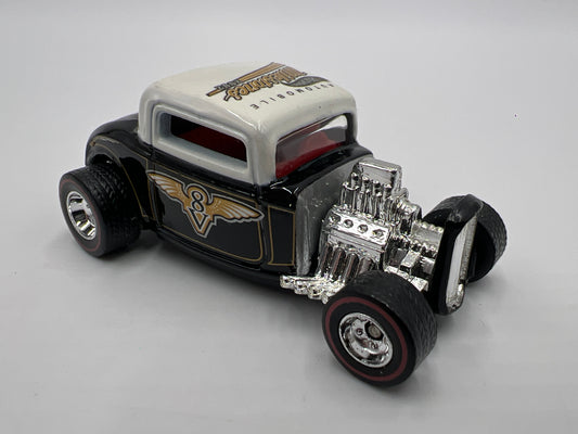 Hot Wheels 1/64 Premium Auto Milestones 32 Ford Black/White Loose