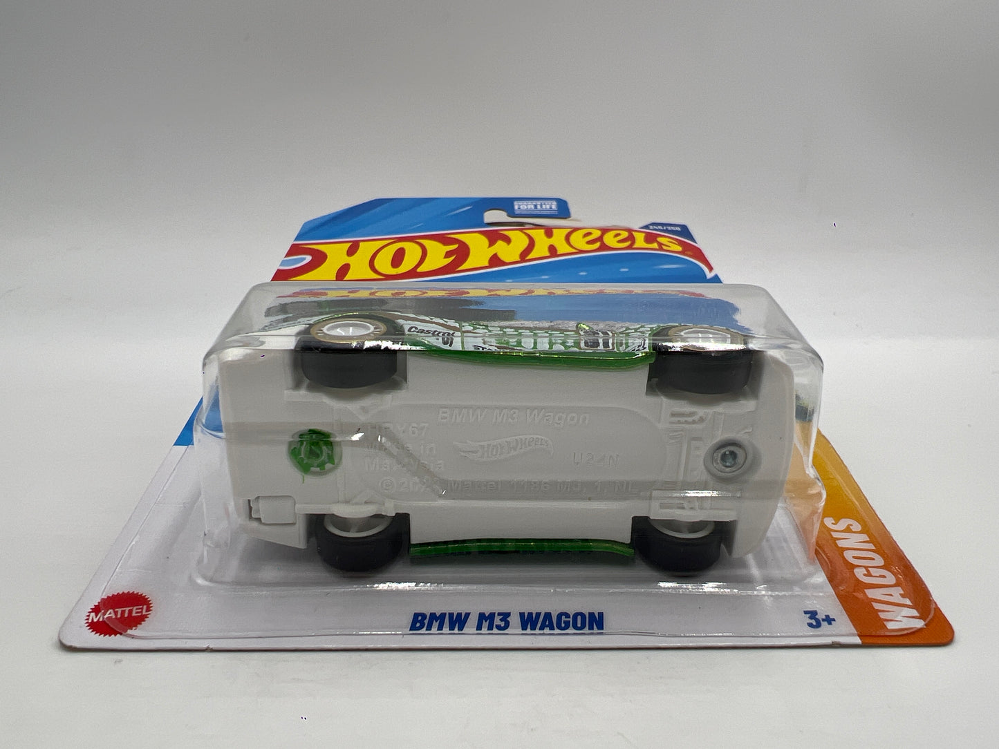 2025 Hot Wheels Super Treasure Hunt #245 BMW M3 Wagon Green W/Protector