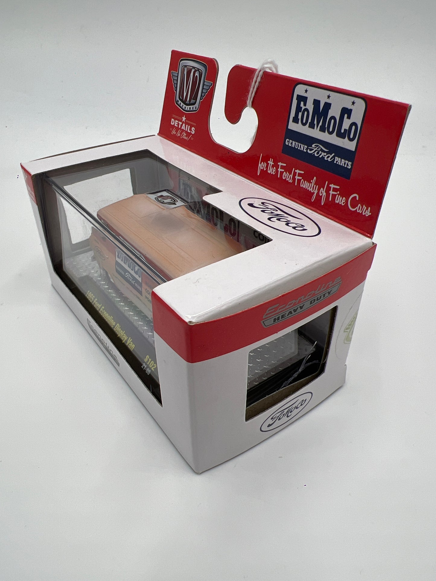 M2 Machines Target Exclusive FoMoCo 1965 Ford Econoline Display Van S102