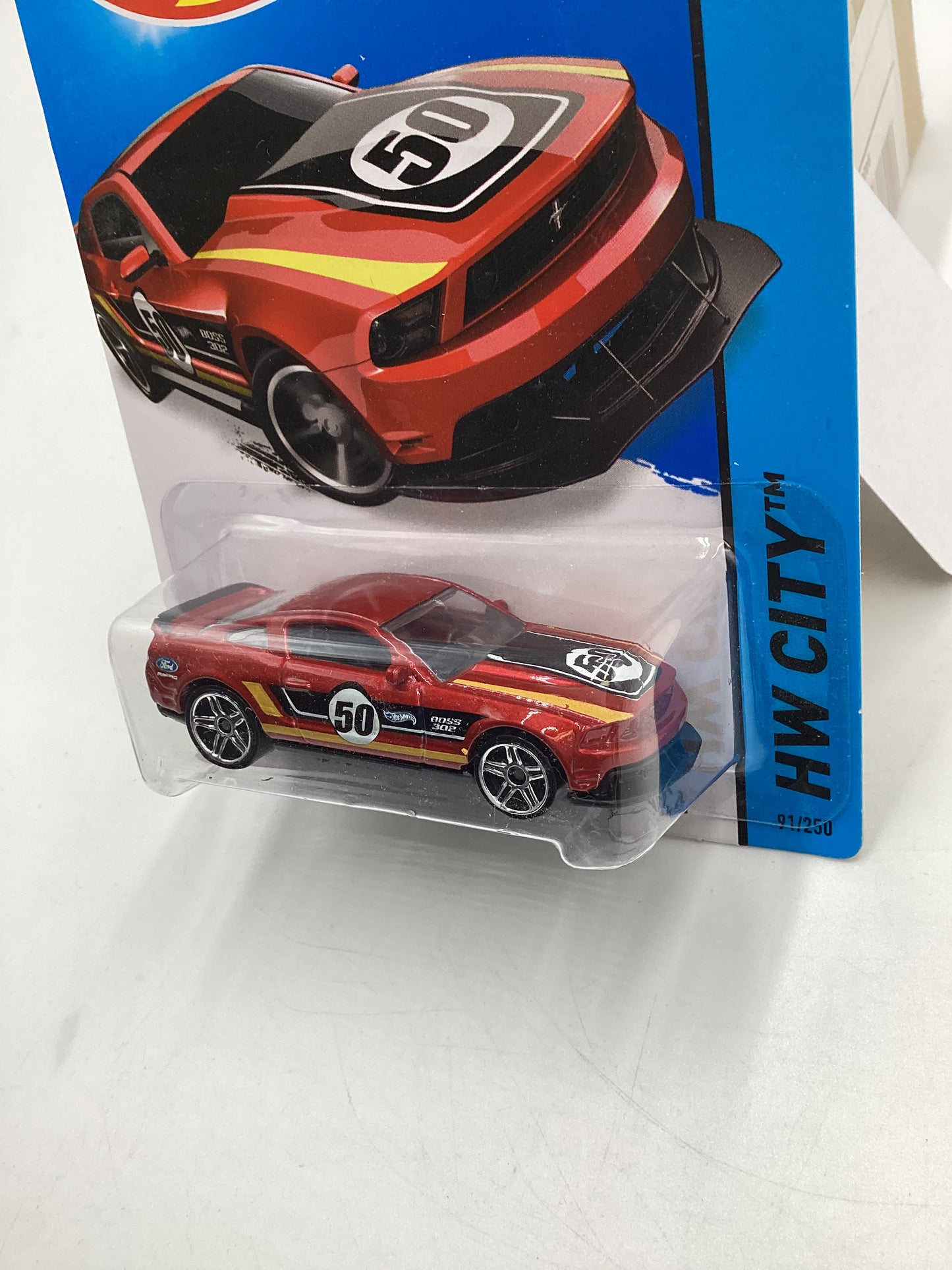 Hot Wheels 2014 HW City 12 Ford Mustang Boss 302 Laguna Seca Red 25G