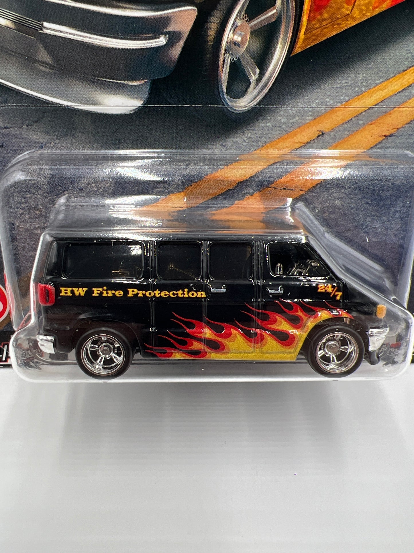 Hot Wheels Premium Boulevard #68 Dodge Van Black 265A