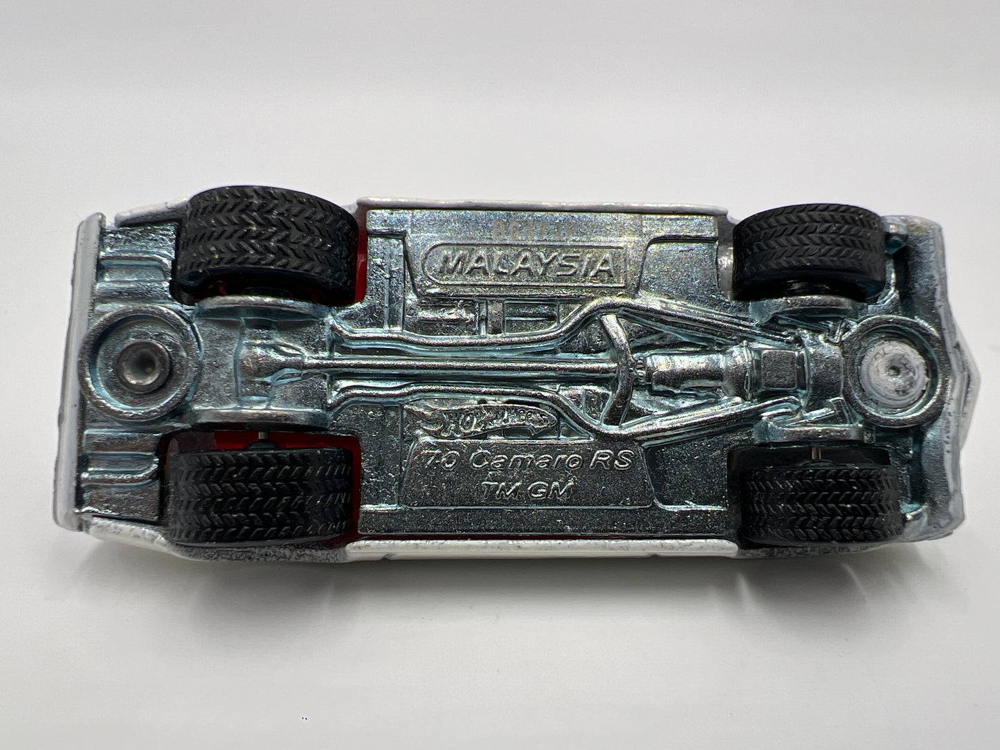 Hot Wheels 1/64 Premium Ultra Hots 70 Camaro RS White Loose