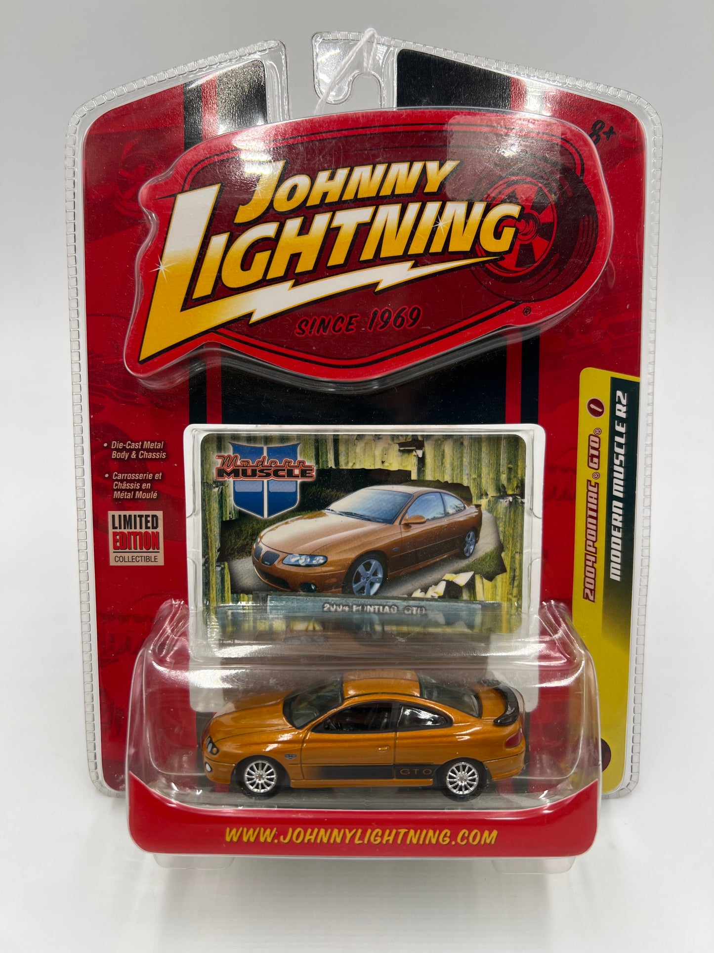 Johnny Lightning Modern Muscle R2 #1 2004 Pontiac GTO Orange 227C