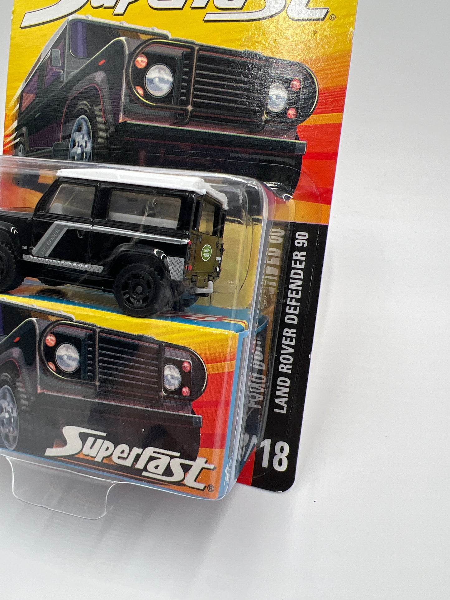 Matchbox Superfast #18 Land Rover Defender 90 Black 172C