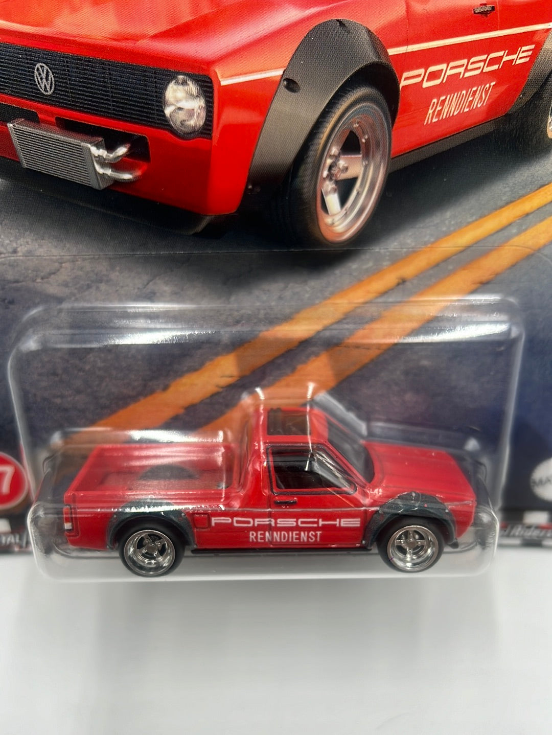 Hot Wheels Premium Boulevard #67 Volkswagen Caddy 262i