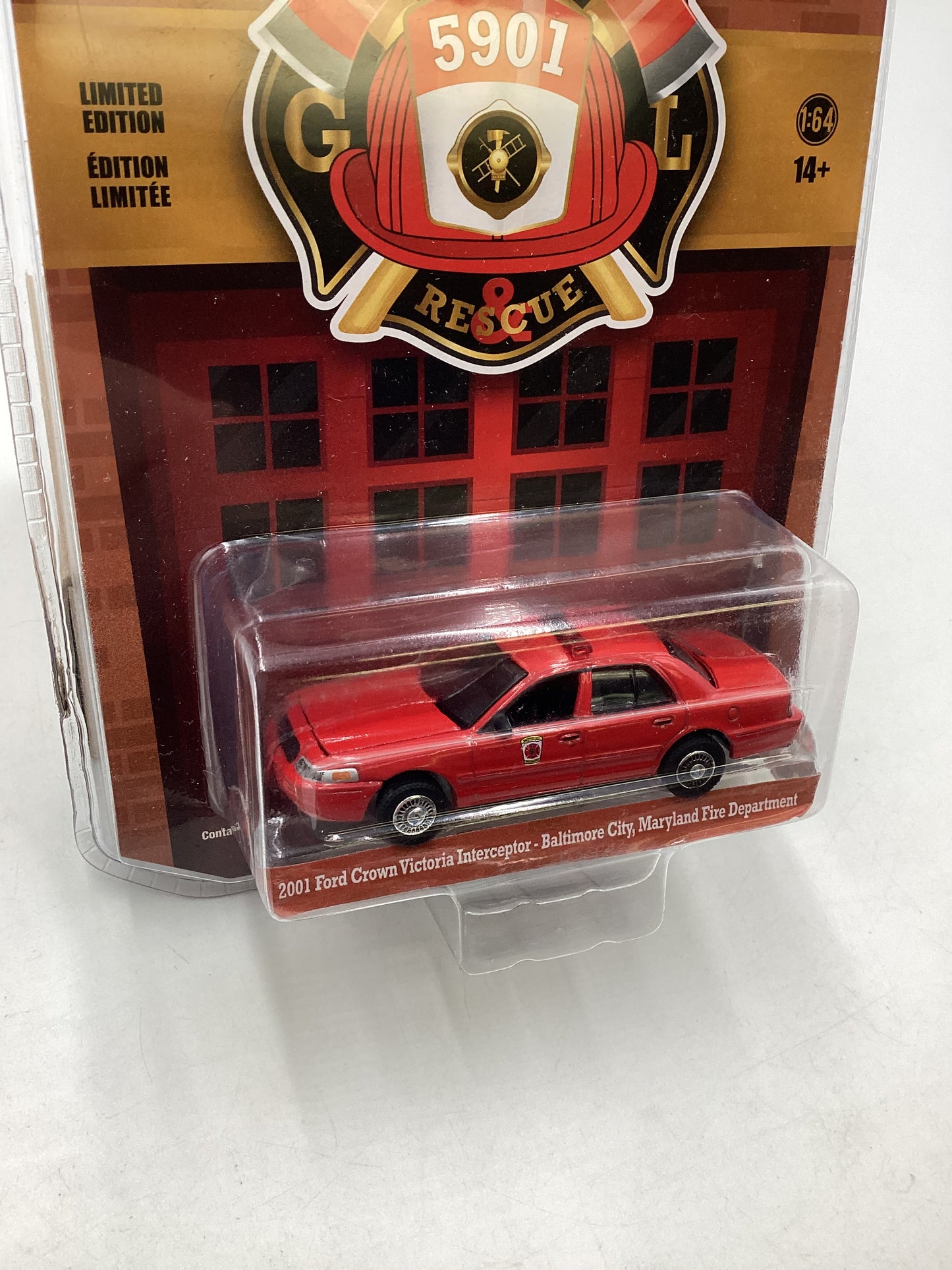 Greenlight Fire and Rescue Series 2 2001 Ford Crown Victoria Interceptor Baltimore City Fire Department 177F