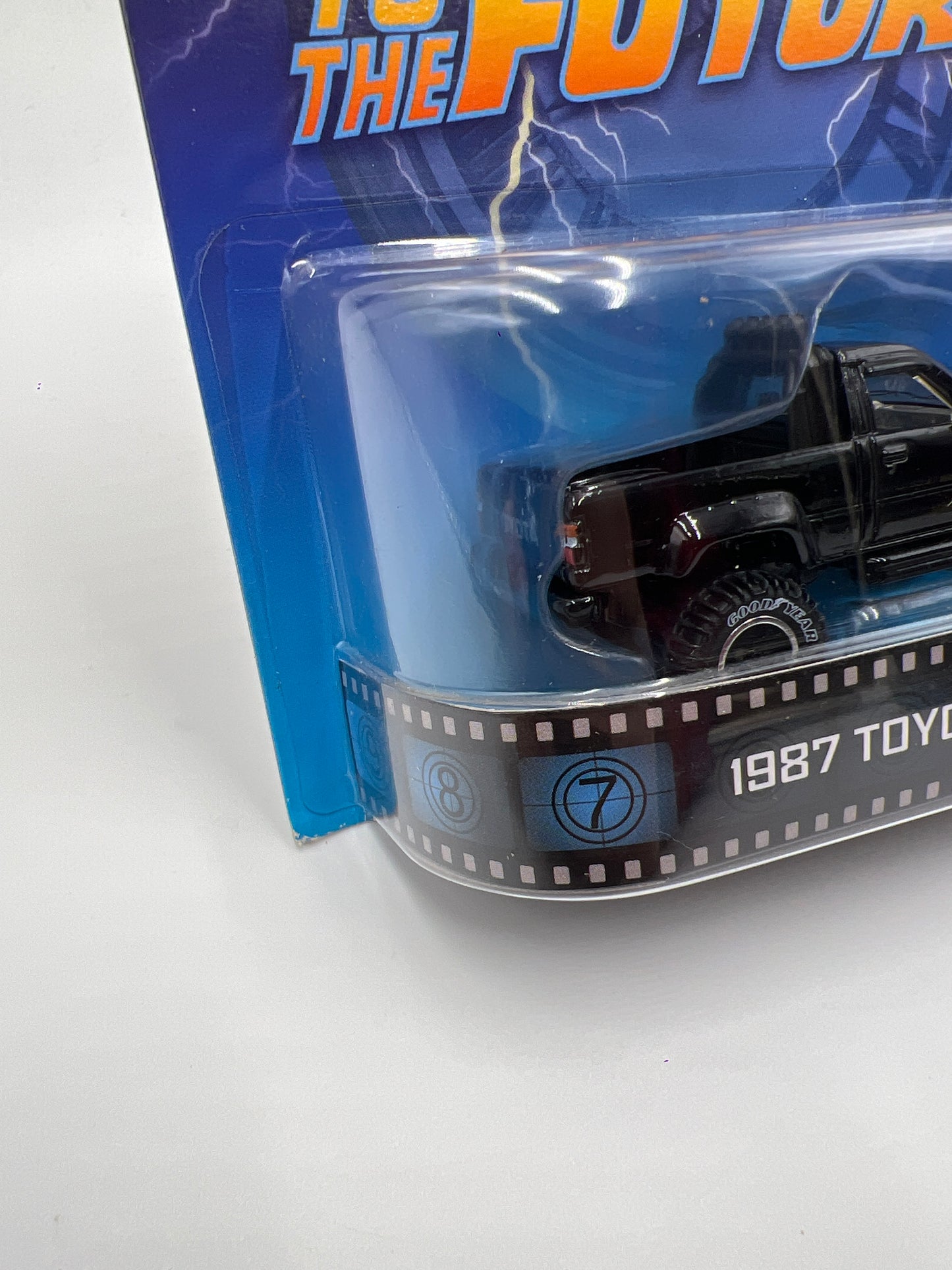 Hot Wheels Retro Entertainment Back To The Future 1987 Toyota Pickup Black W/Protector