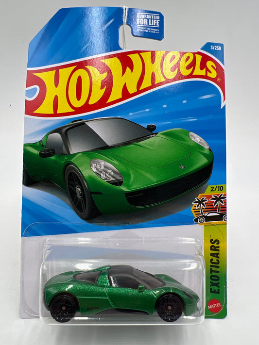 2026 Hot Wheels F Case #3 Gordon Murray Automotive T.33 Green