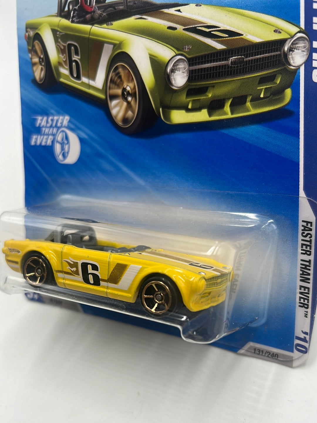 2010 Hot Wheels Faster Than Ever Triumph TR6 Kmart Exclusive Yellow 131/240 236C