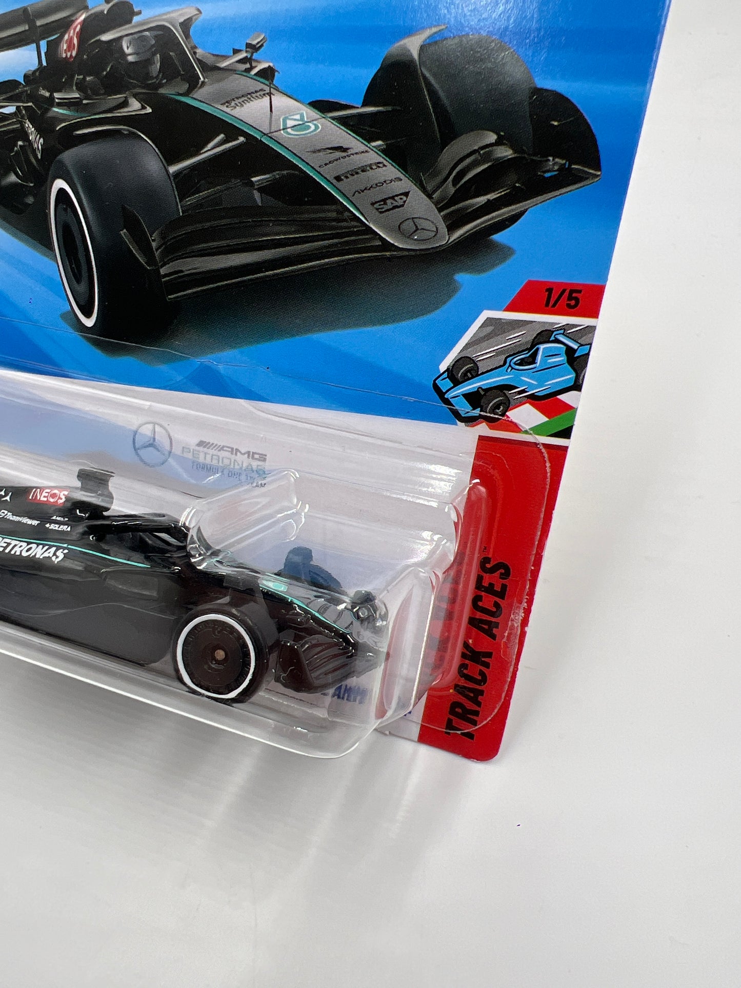 2025 Hot Wheels J Case formula 1 #59 Mercedes-AMG Petronas Formula One Team Black 112D