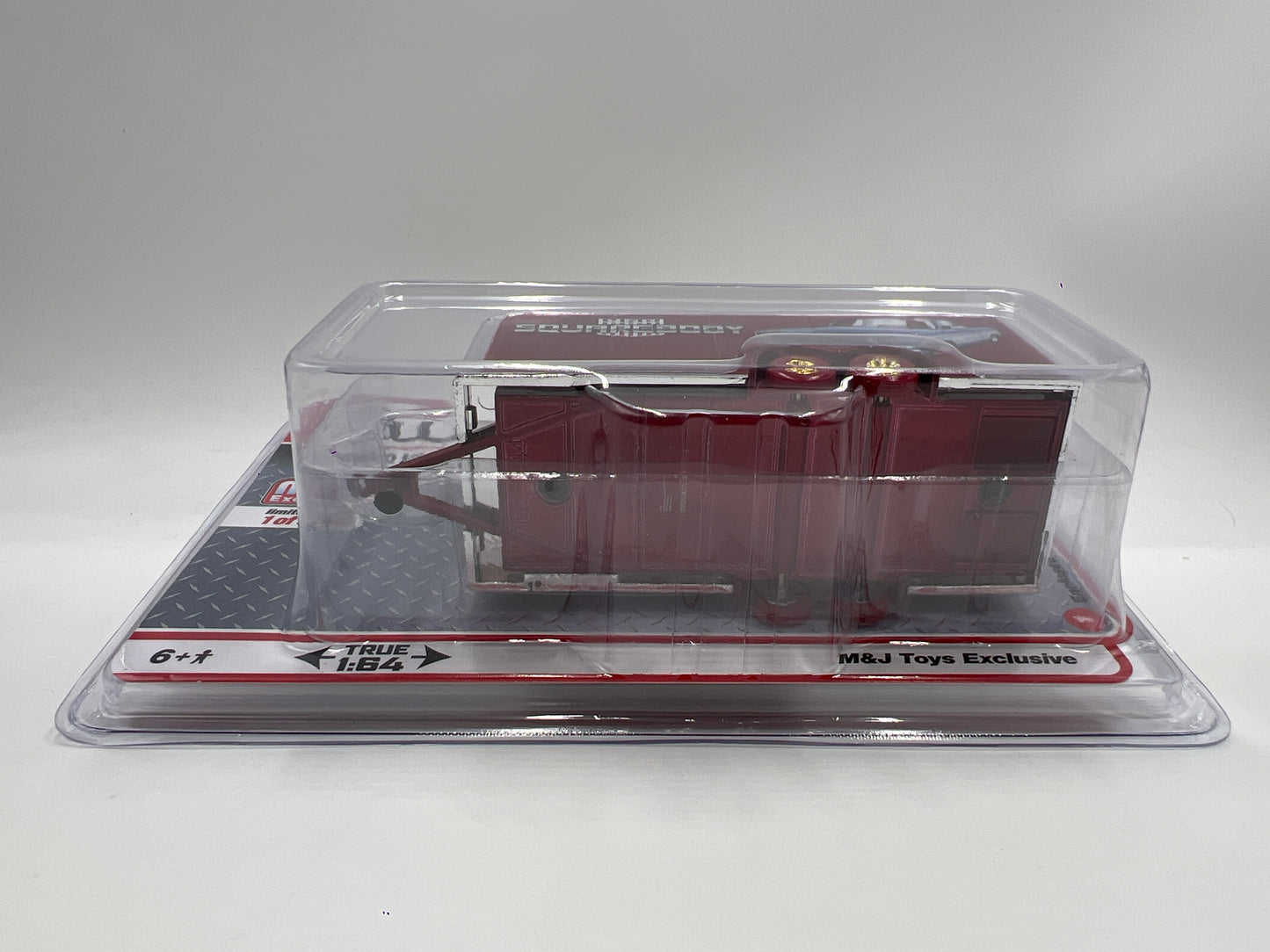 Auto World Mijo Exclusives Ultra Red CHASE Squarebody USA Enclosed Trailer VHTF