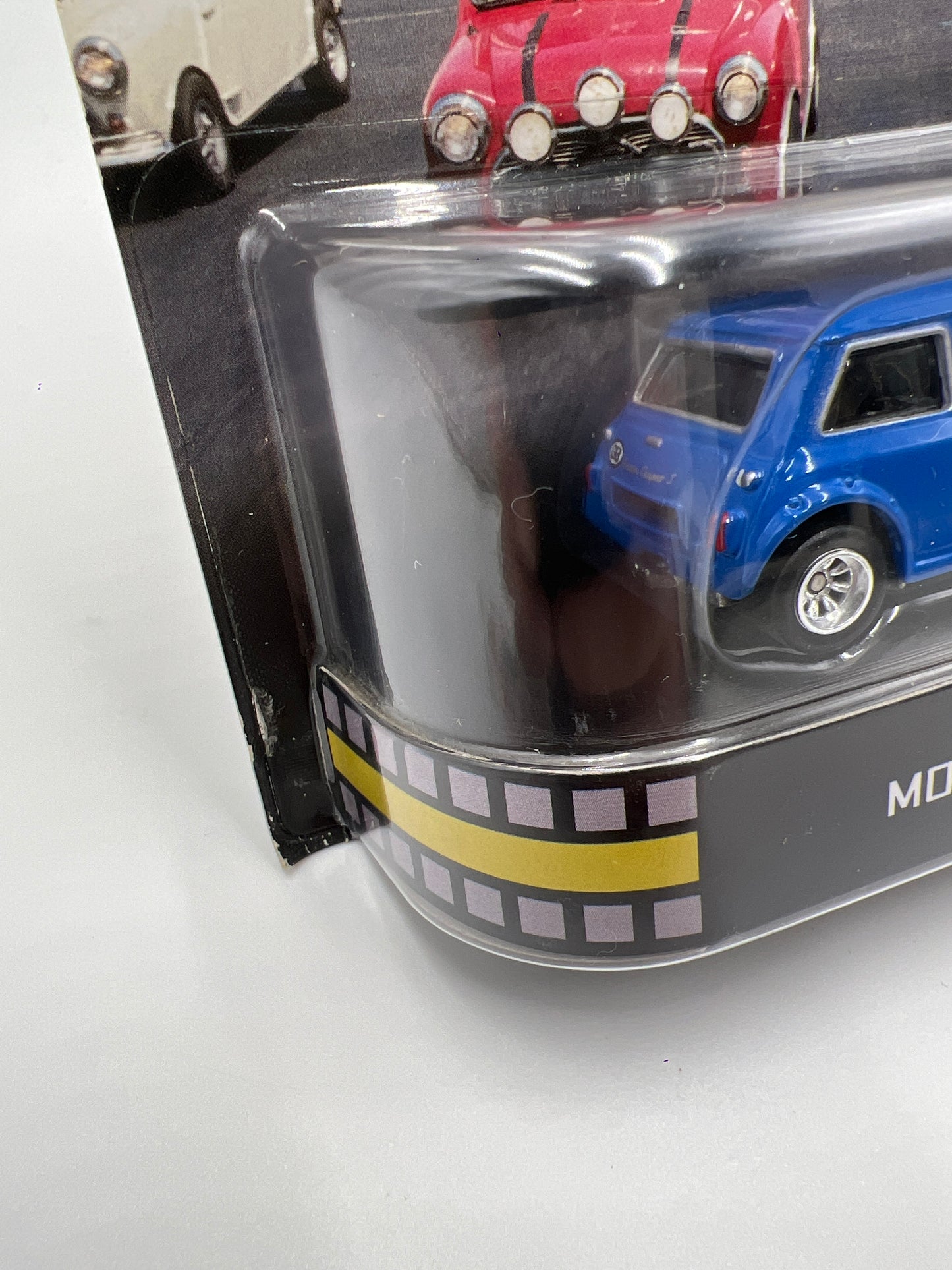 Hot Wheels Retro Entertainment The Italian Job Morris Mini Blue 243D