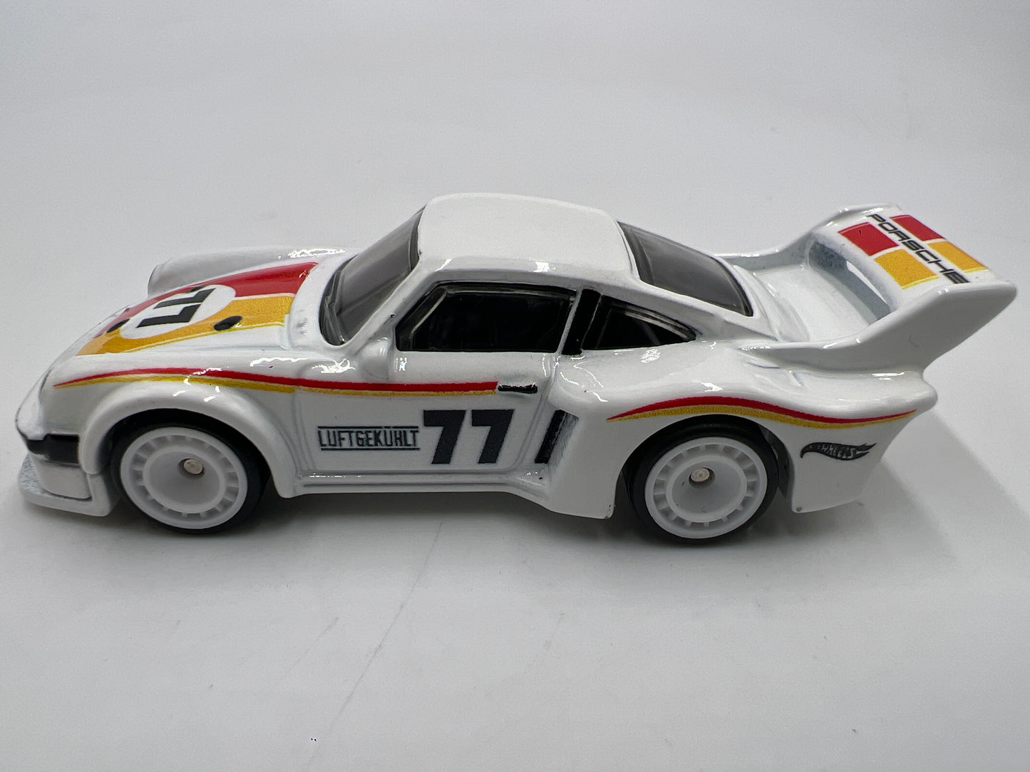 Hot Wheels Thrill Climbers Premium Porsche 934.5 White Loose