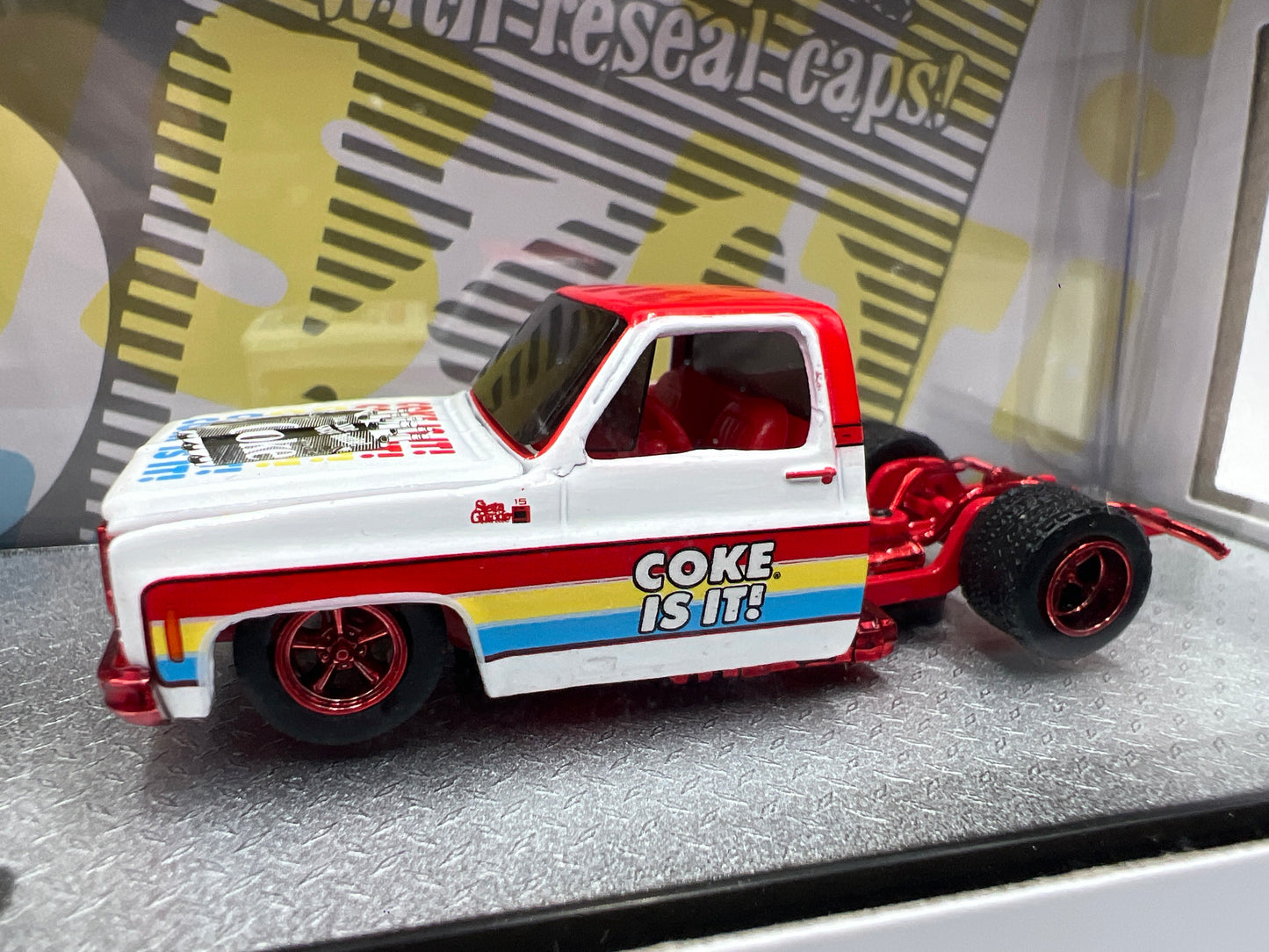 2025 M2 Machines Auto Haulers CHASE Coca Cola 1973 GMC Sierra 3500 & 1976 GMC Sierra Grande TW37