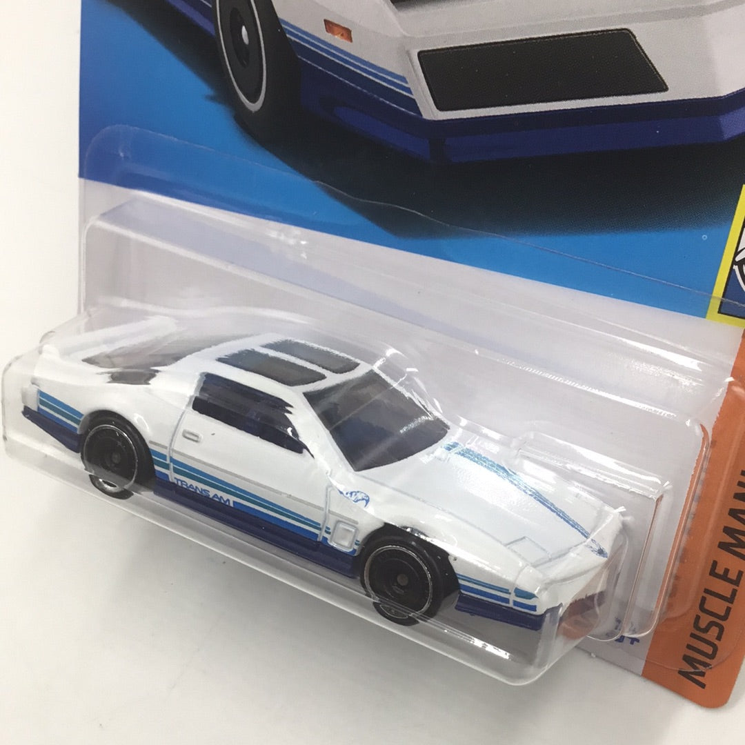 2023 hot wheels Q Case  #180 84 Pontiac Firebird 47A