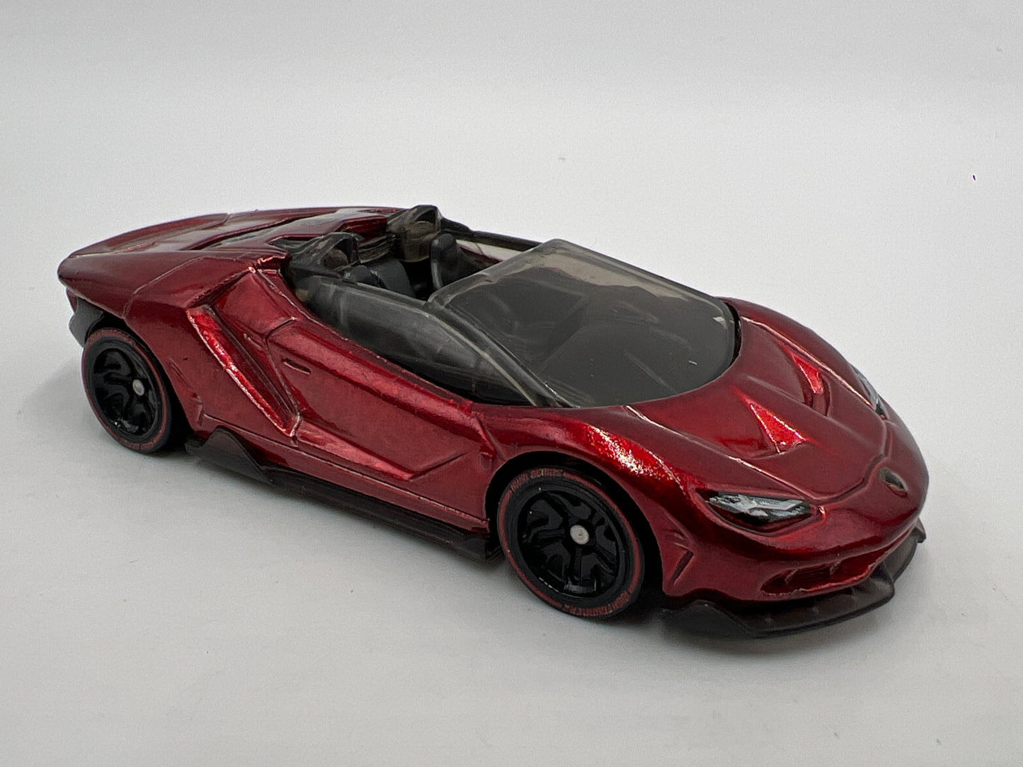 Hot Wheels iD Nightburnerz Series 2 #4 16 Lamborghini Centenario Roadster Red