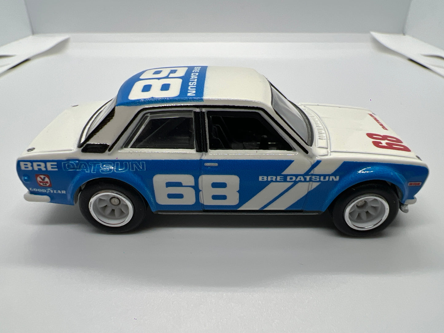 Hot Wheels 1/64 Premium Team Transport Datsun Bluebird 510 BRE Loose