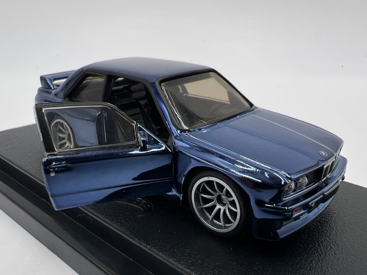 2022 Hot Wheels RLC #2187/30000 1991 BMW M3 Blue