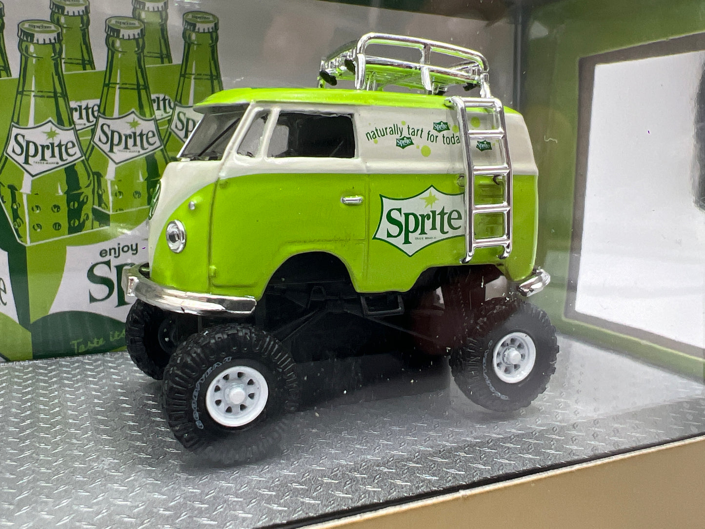 2025 M2 Machines Auto Haulers Coca Cola Sprite 1960 VW Delivery Van/Type 2 Pickup/4x4 Delivery Van TW39