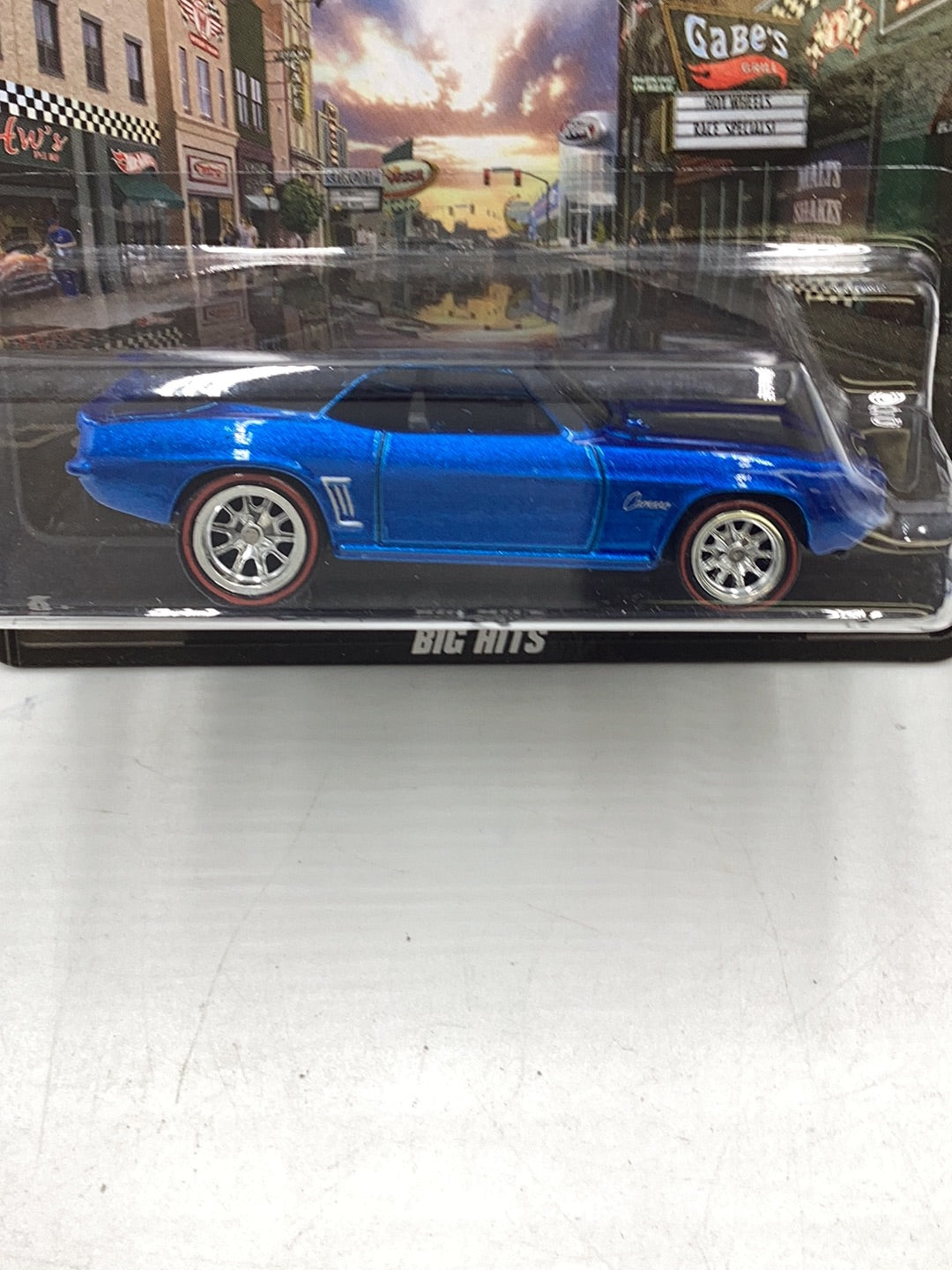 Hot wheels Boulevard Big Hits ‘69 Chevy Camaro with protector