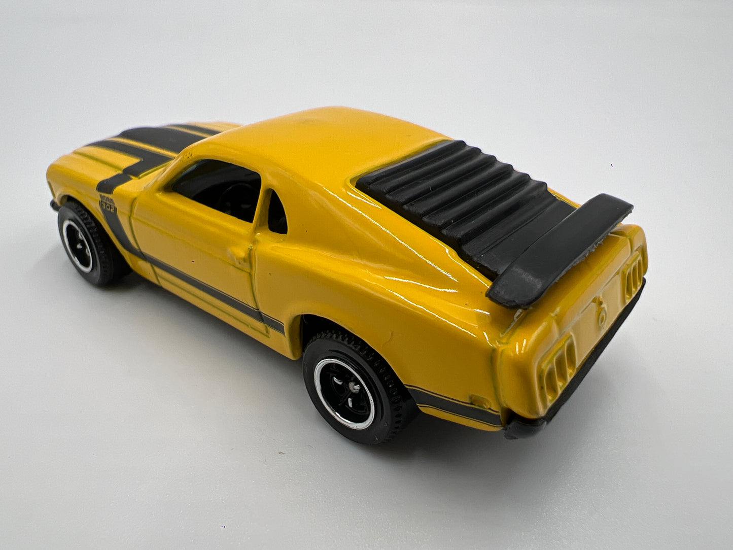 Matchbox 1/64 10 Pack Exclusive Ford Boss Mustang Yellow Loose