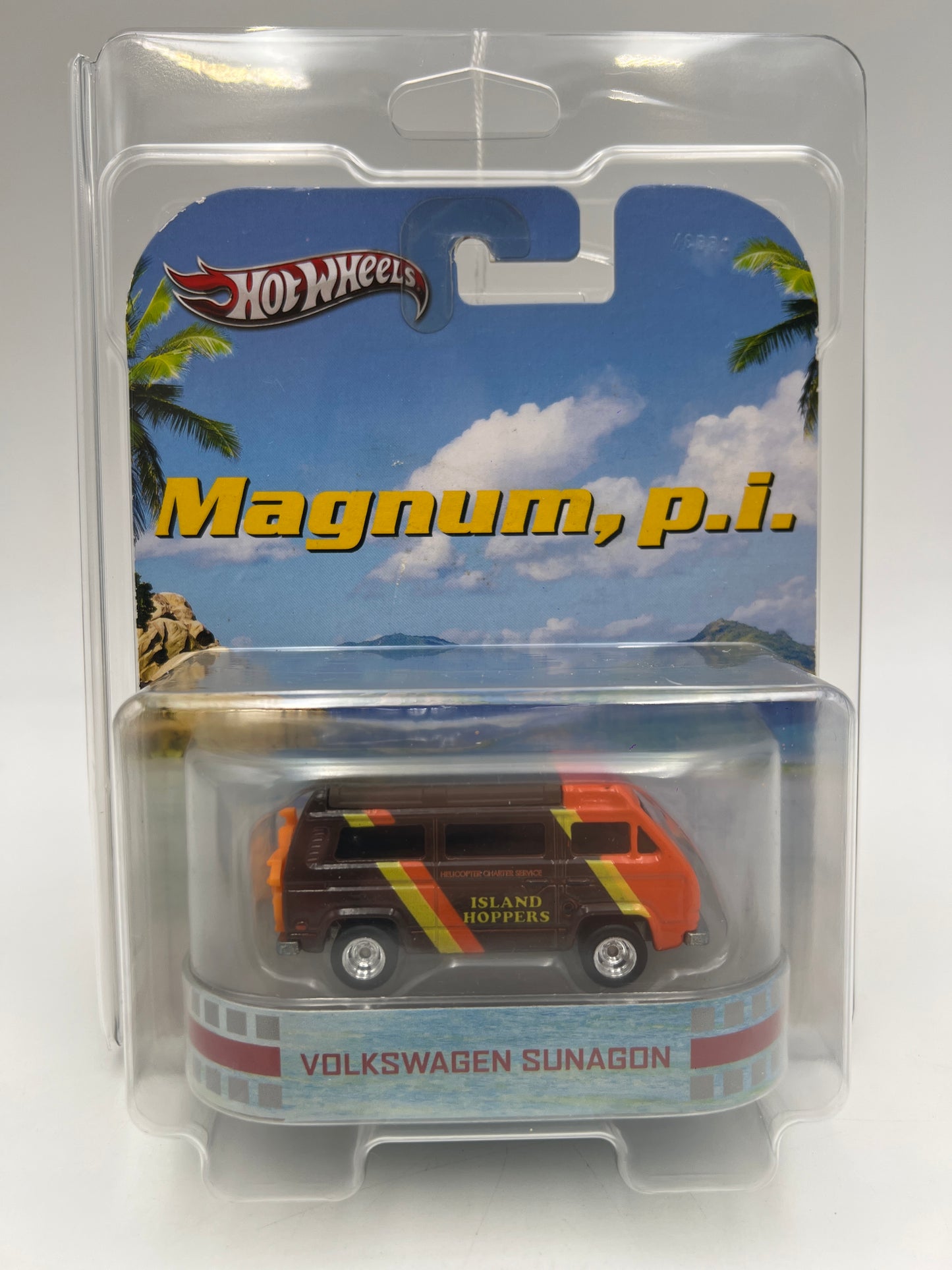 Hot Wheels Retro Entertainment Magnum PI Volkswagen Sunagon W/Protector 1