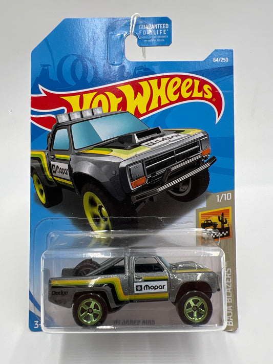2019 Hot Wheels Baja Blazers #64 87 Dodge D100 Gray
