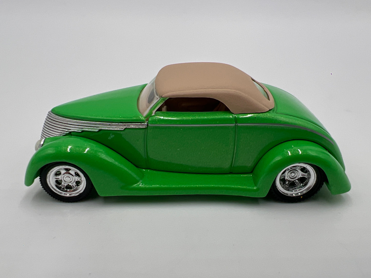 Hot Wheels 1/64 Premium 100% Black Box Custom 37 Ford Green Loose