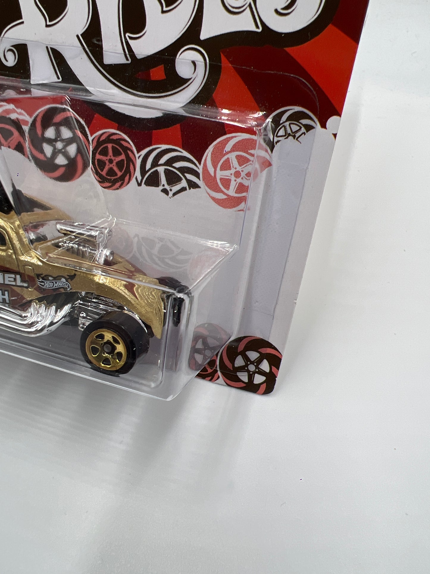 Hot Wheels Sweet Rides #3 Fiat 500 C Gold Caramel Crunch 152D