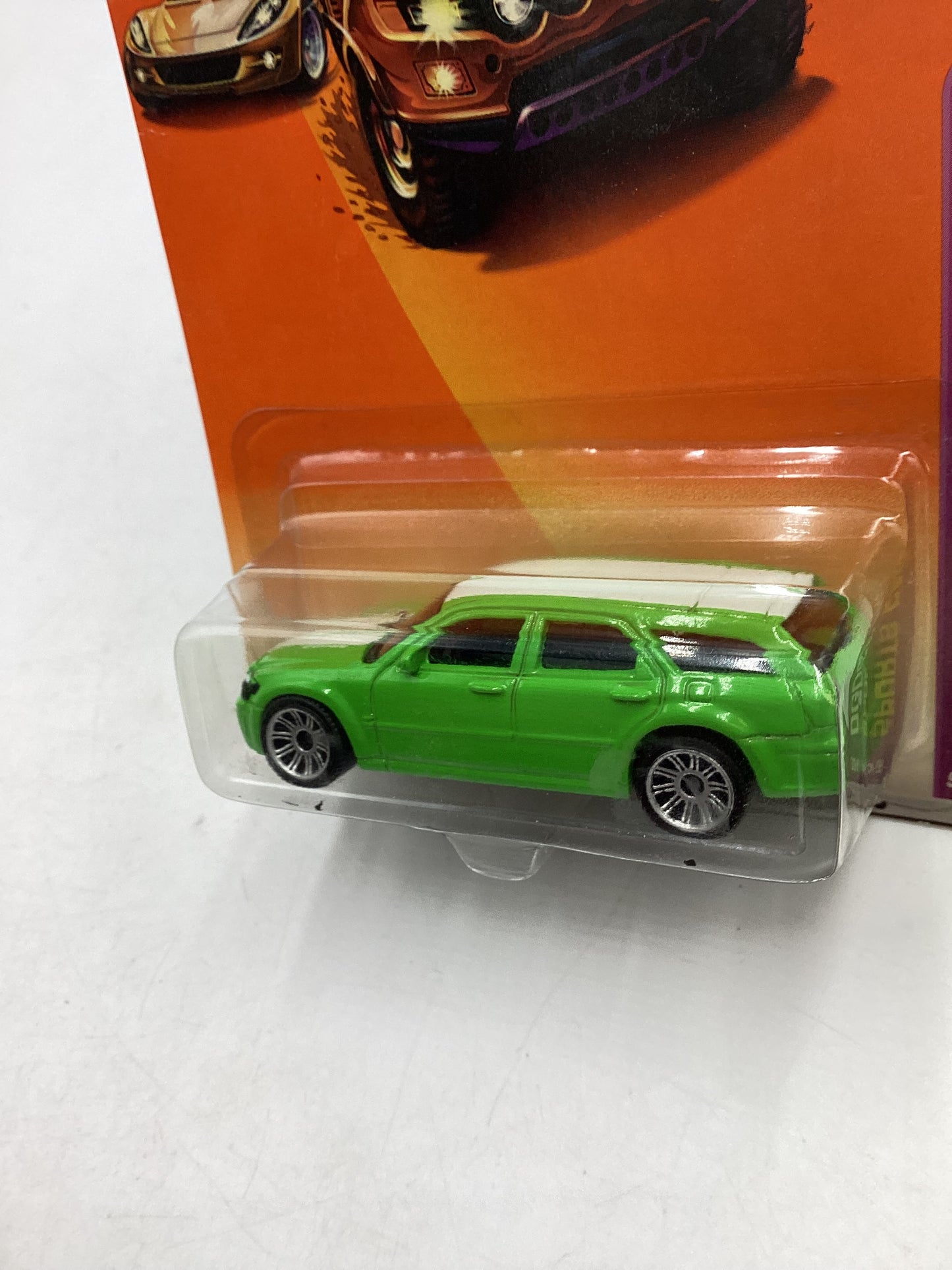 Matchbox Sports Cars #9 Dodge Magnum Green 208B