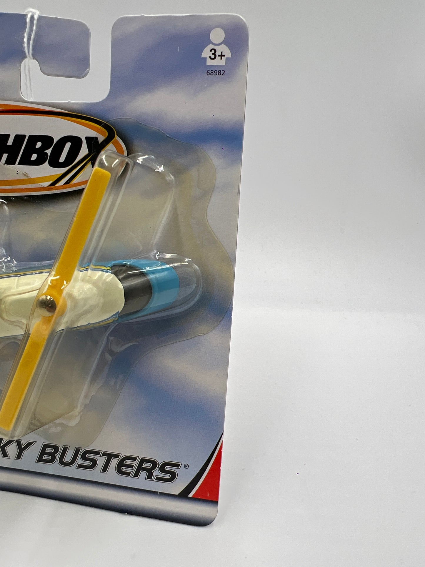 Matchbox Sky Busters Transport Helicopter Ambulance Blue/White PP1