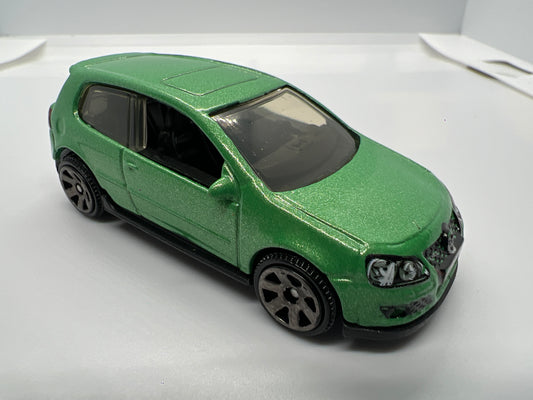 Matchbox 1/64 VW Golf V GTI Green Loose