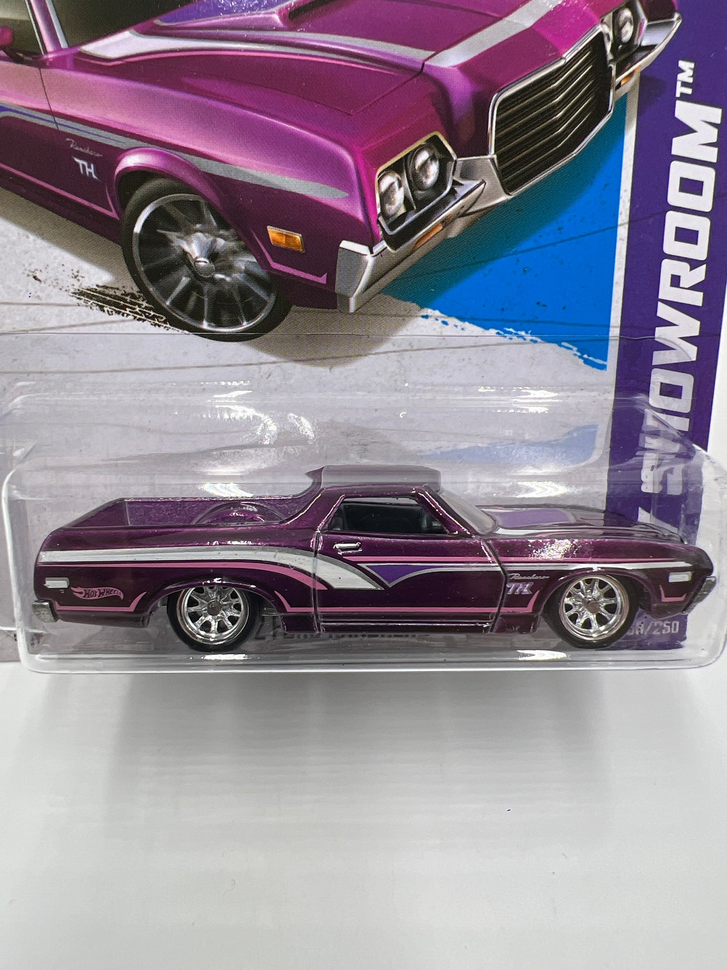 2013 Hot Wheels Super Treasure Hunt #163 72 Ford Ranchero Purple W/Protector